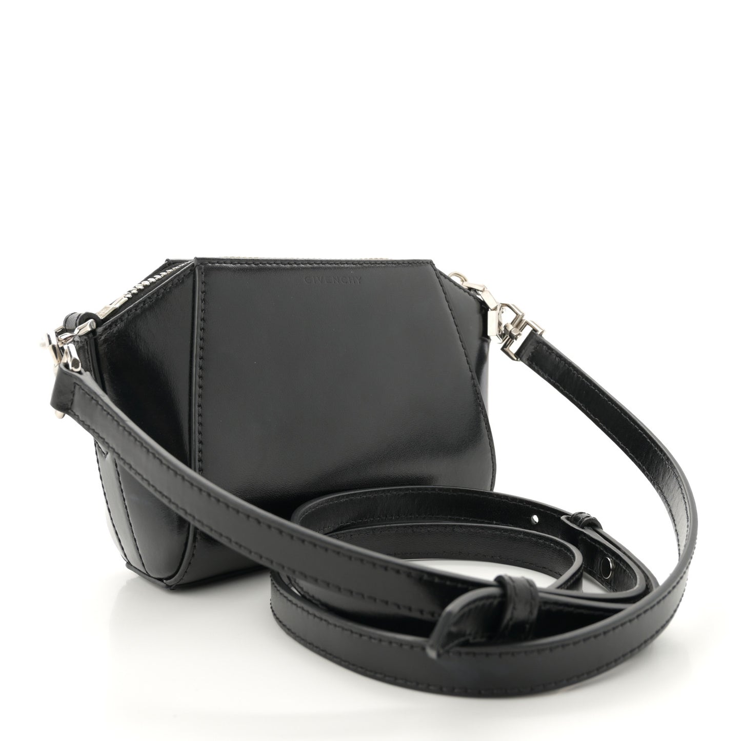 Smooth Calfskin Nano Antigona Black