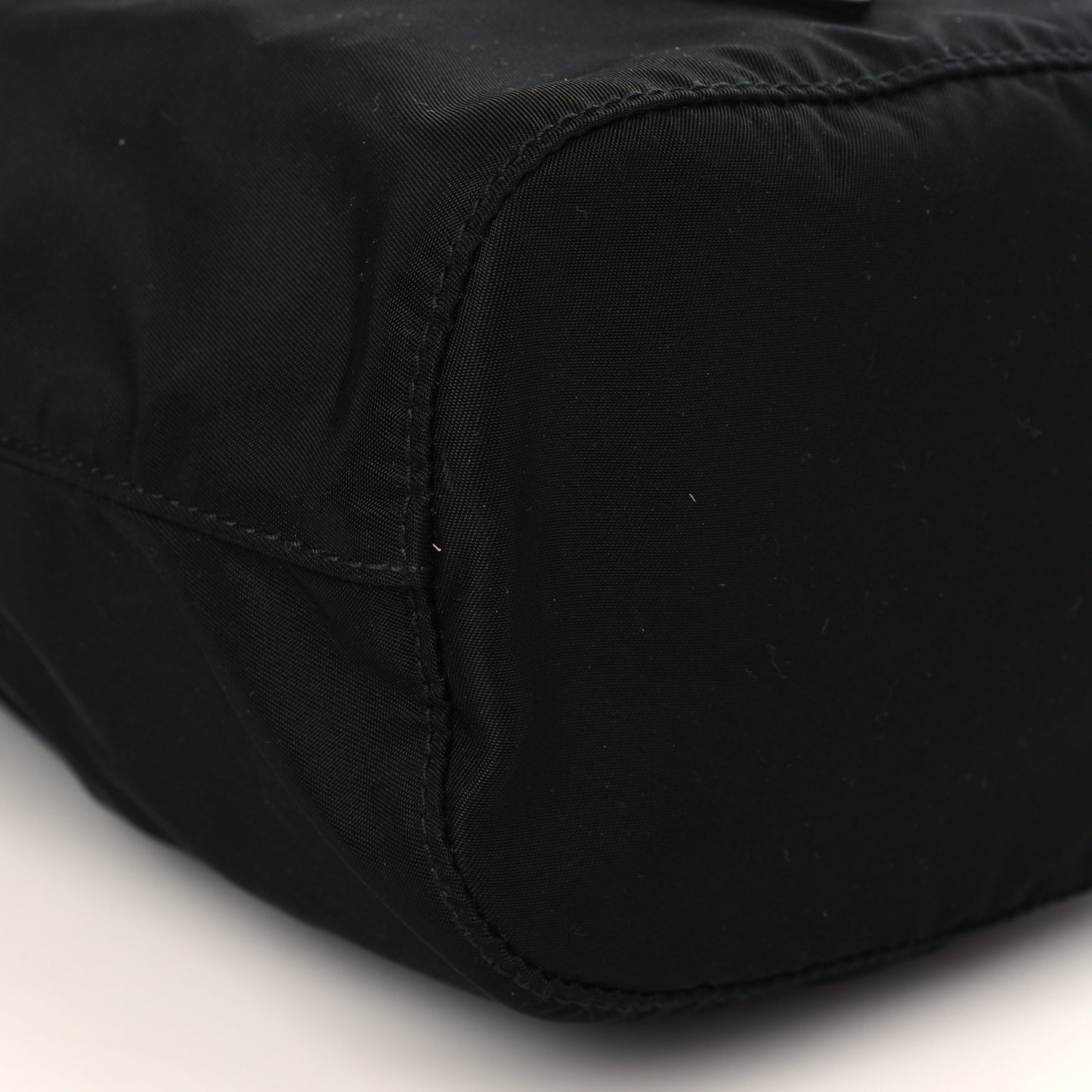 Nylon Vela Drawstring Pouch Black