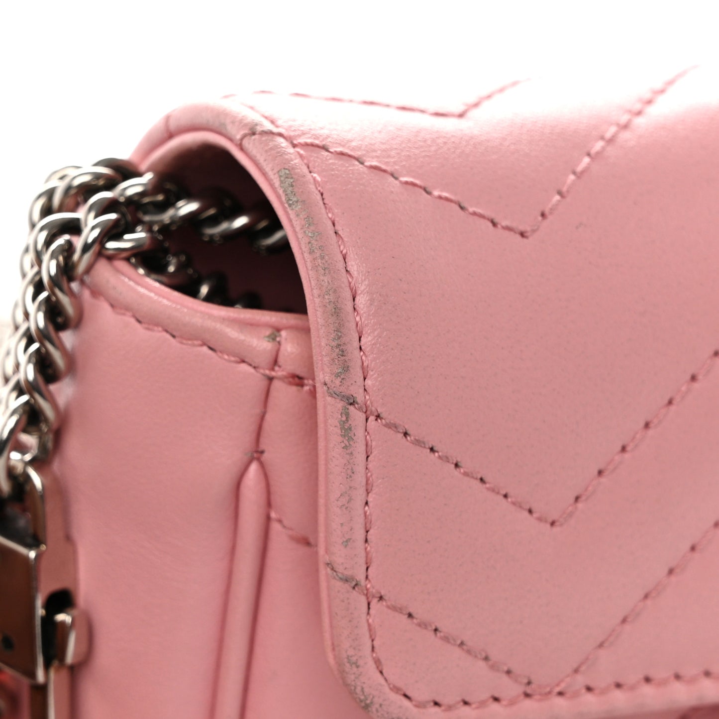 Calfskin Matelasse Super Mini GG Marmont Shoulder Bag Wild Rose