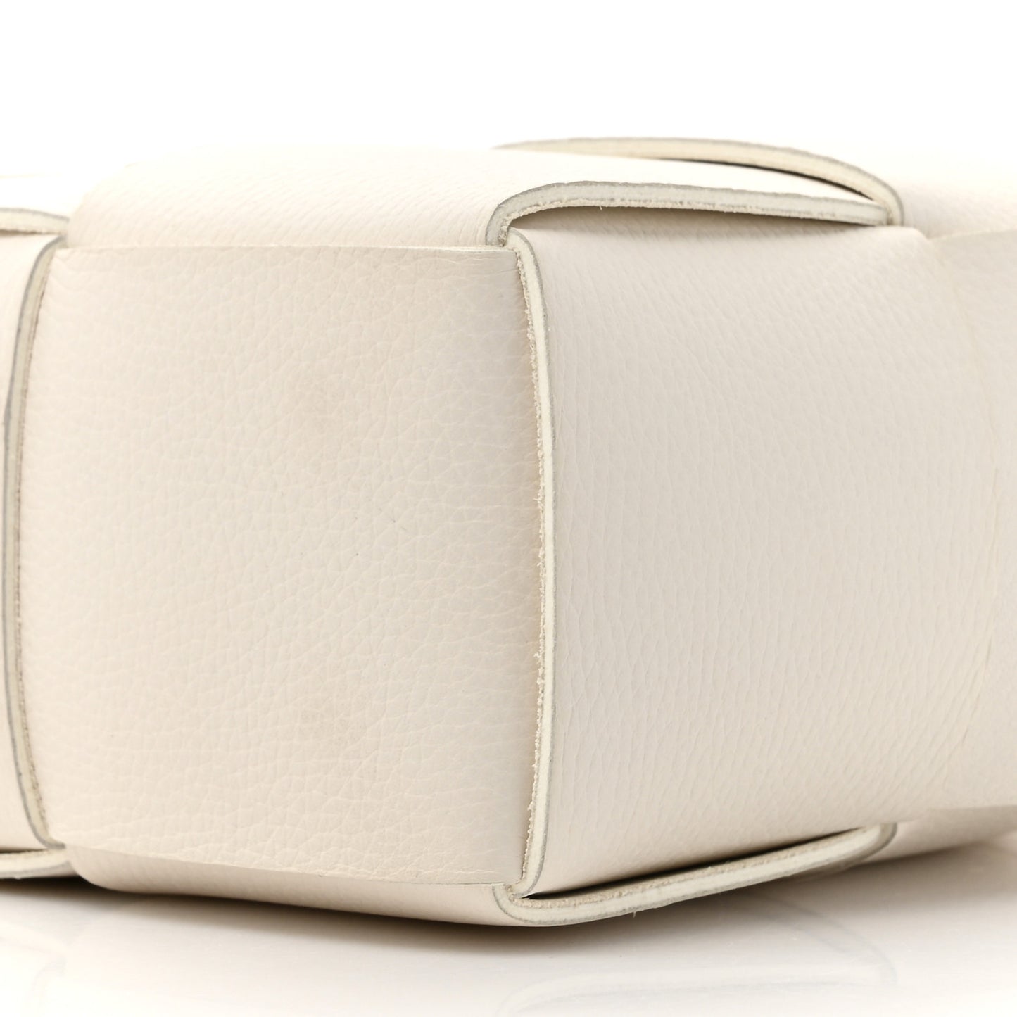 Lambskin Maxi Intreccio Candy Arco Tote White
