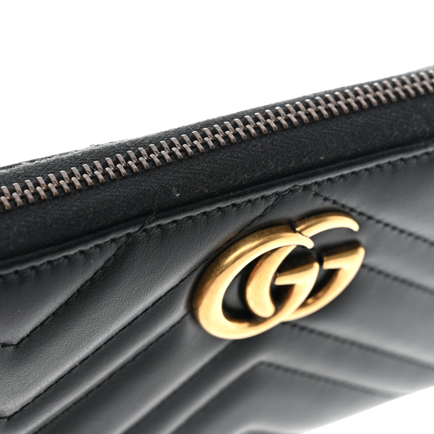 Calfskin Matelasse GG Marmont Zip Around Wallet Black