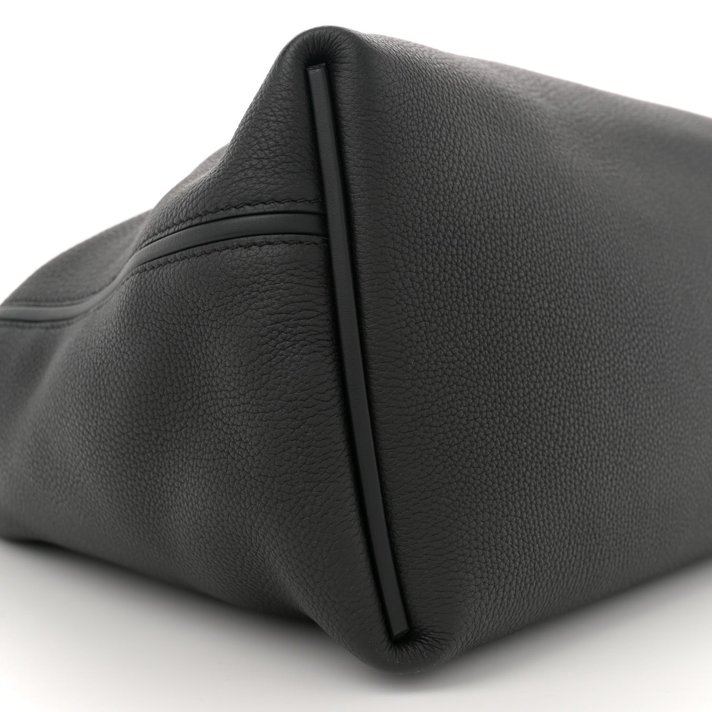 Togo Matte Alligator Swift Touch 35 24/24 Black