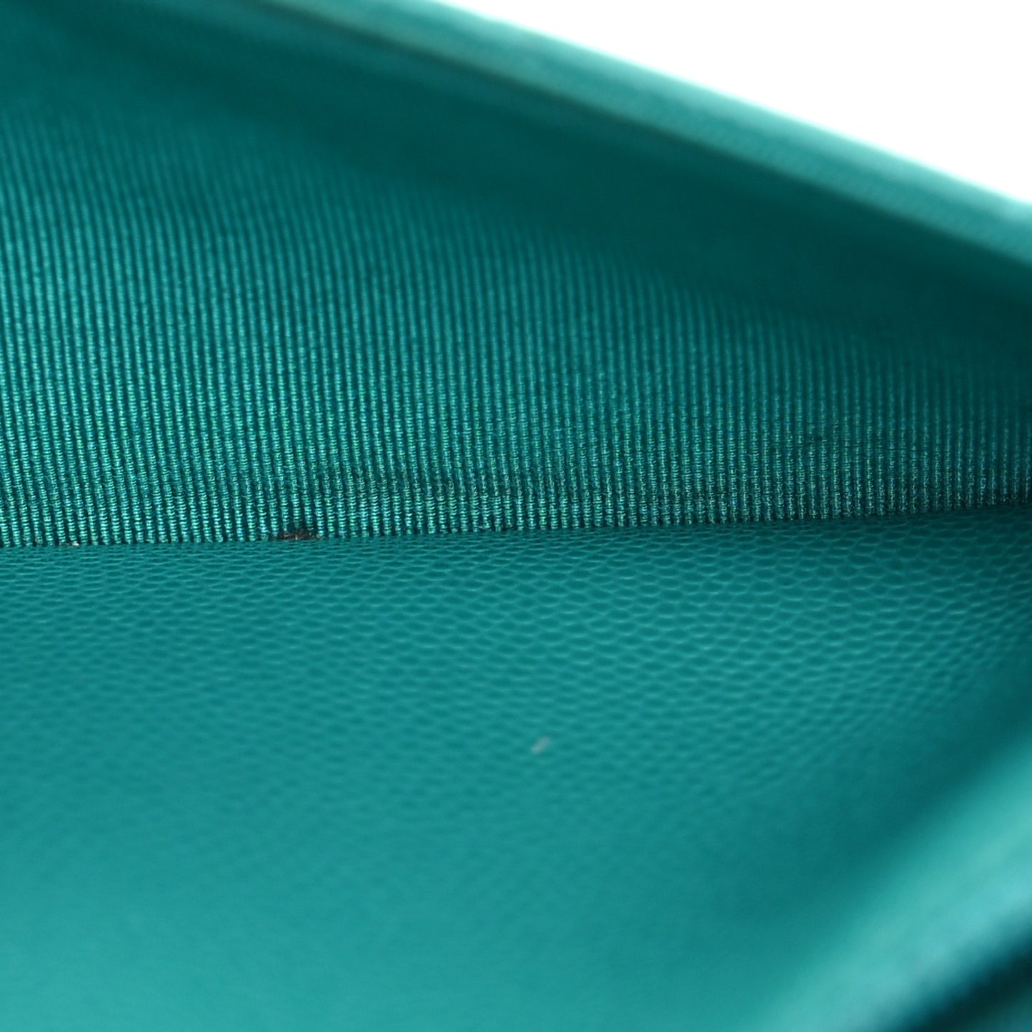 Caviar Quilted Wallet On Chain WOC Turquoise