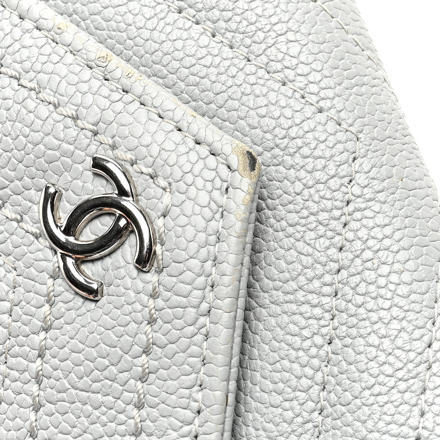 Caviar Chevron Quilted Large Gusset Flap Wallet Grey