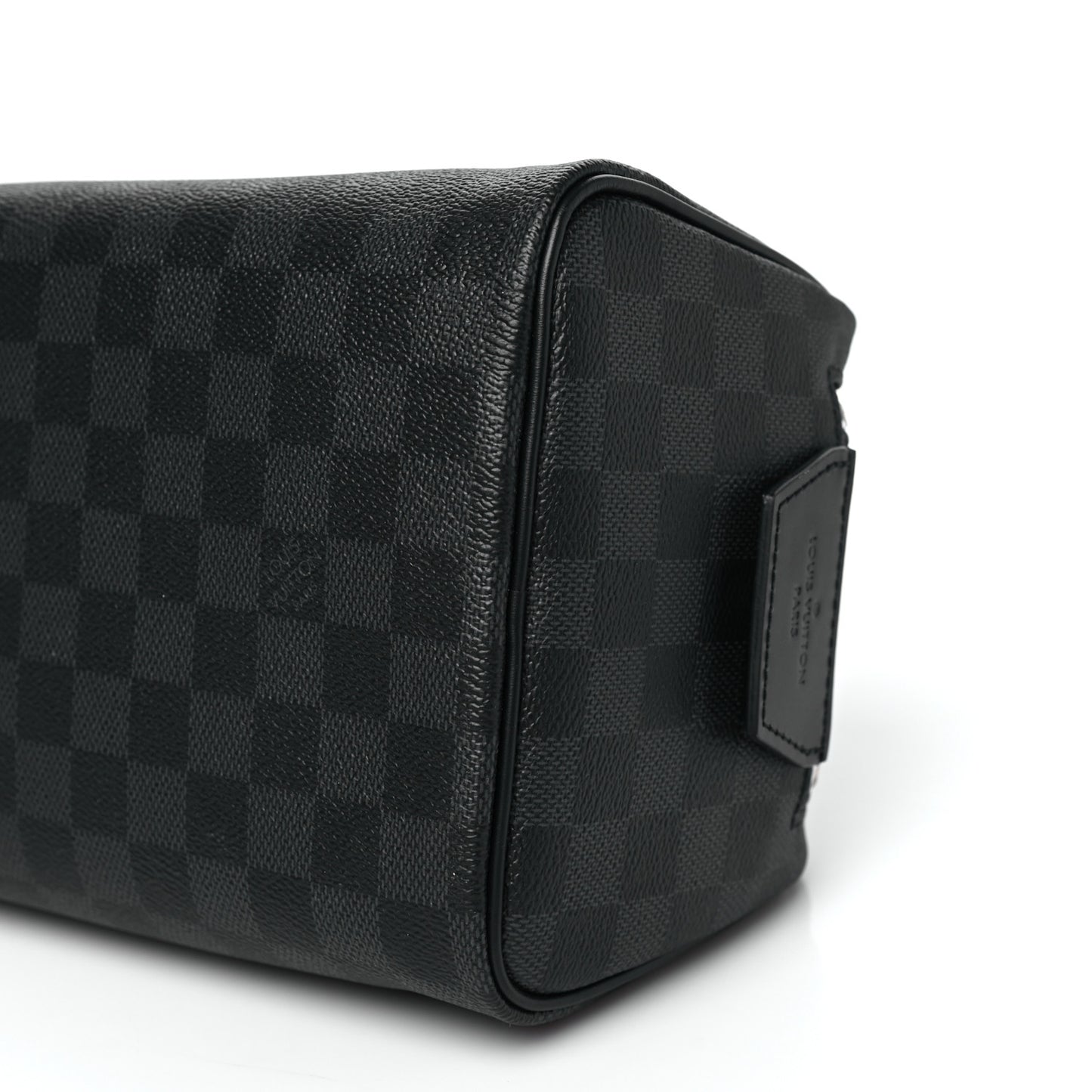 Damier Graphite Dopp Kit Toilet Pouch