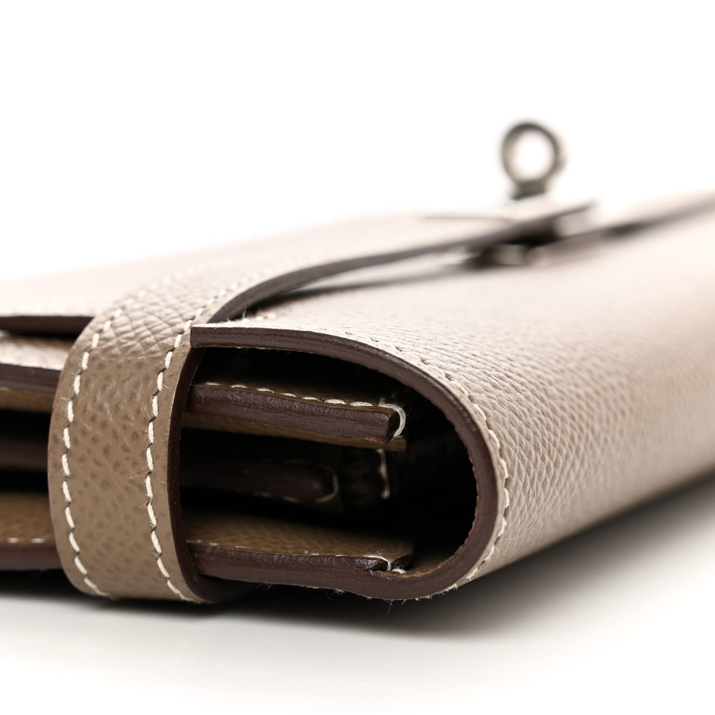 Epsom Kelly Longue Wallet Etoupe