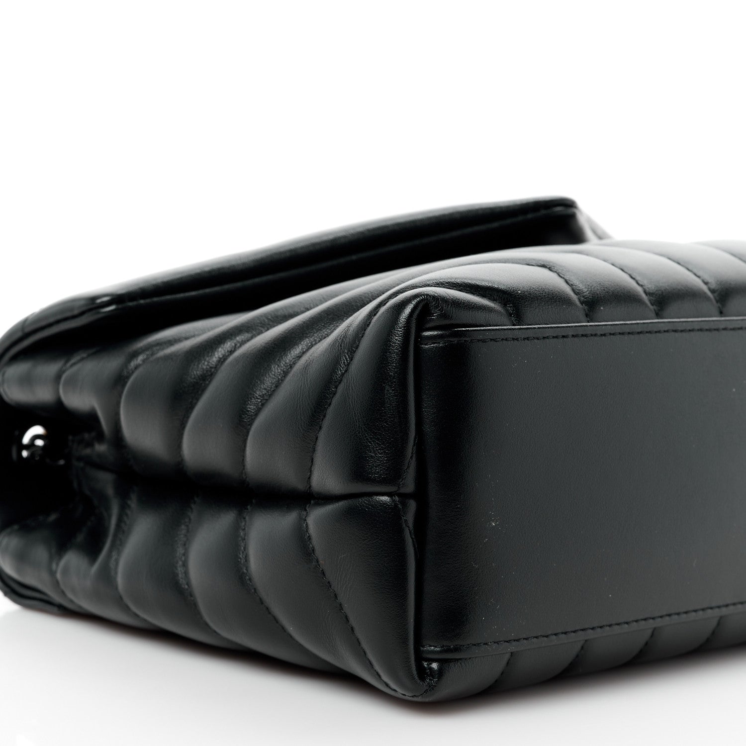 Saint Laurent Calfskin Y Quilted Monogram Monochrome Small Loulou Chain Satchel Black 10 of 14