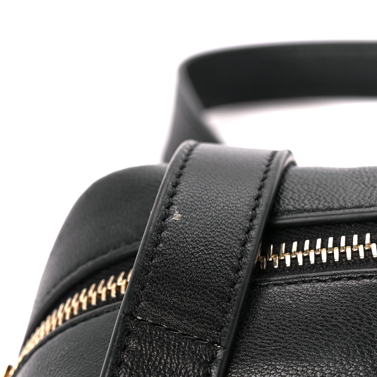 Nappa Quilted Virtus Shoulder Bag Black
