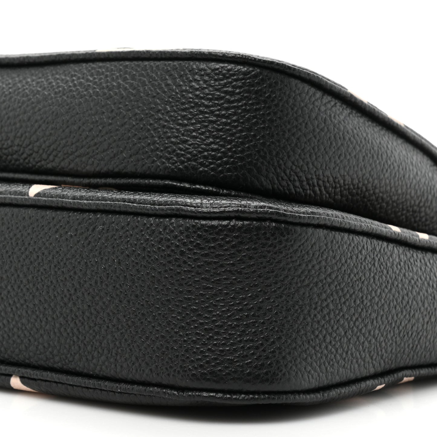 Empreinte Monogram Giant Multi Pochette Accessories Black Beige