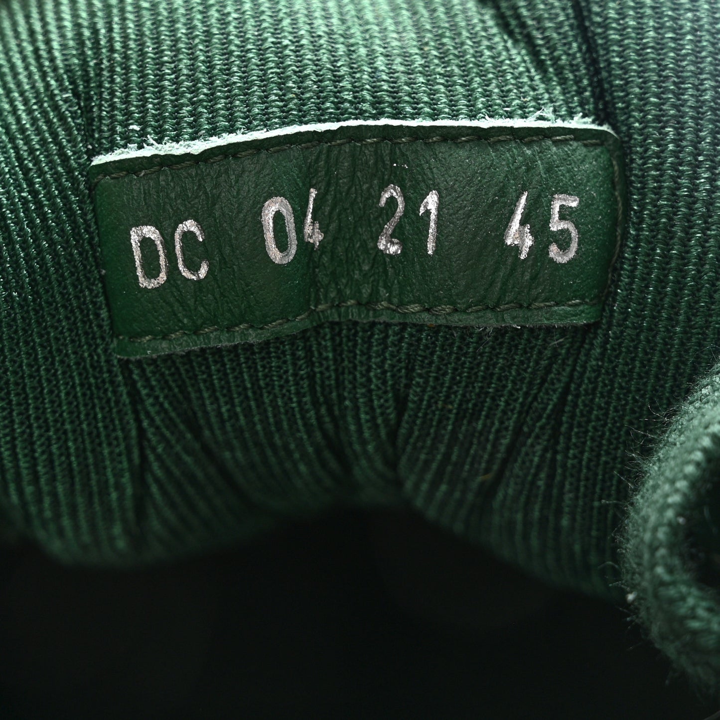 Smooth Calfskin Oblique Galaxy Mens B27 Low Top Sneakers 45 Green Beige