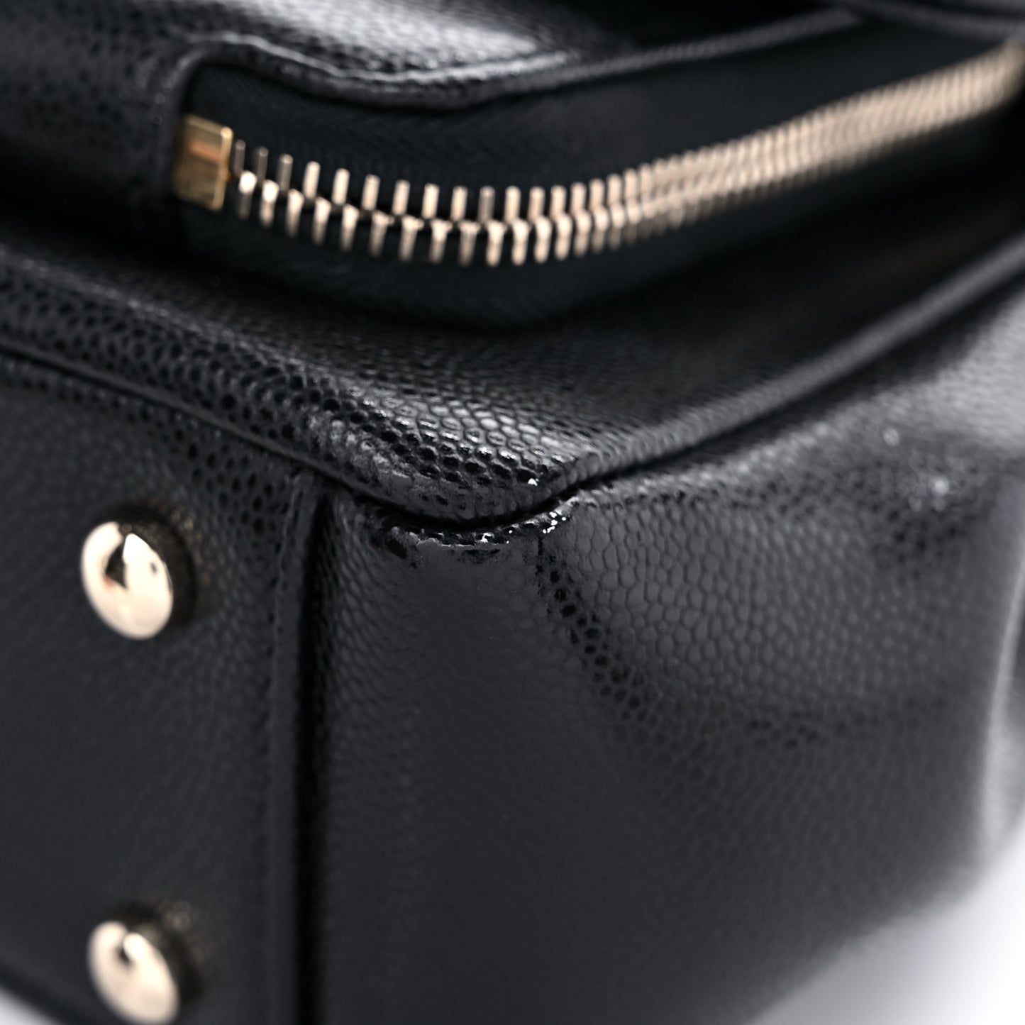 Caviar Quilted Medium Business Affinity Flap Black