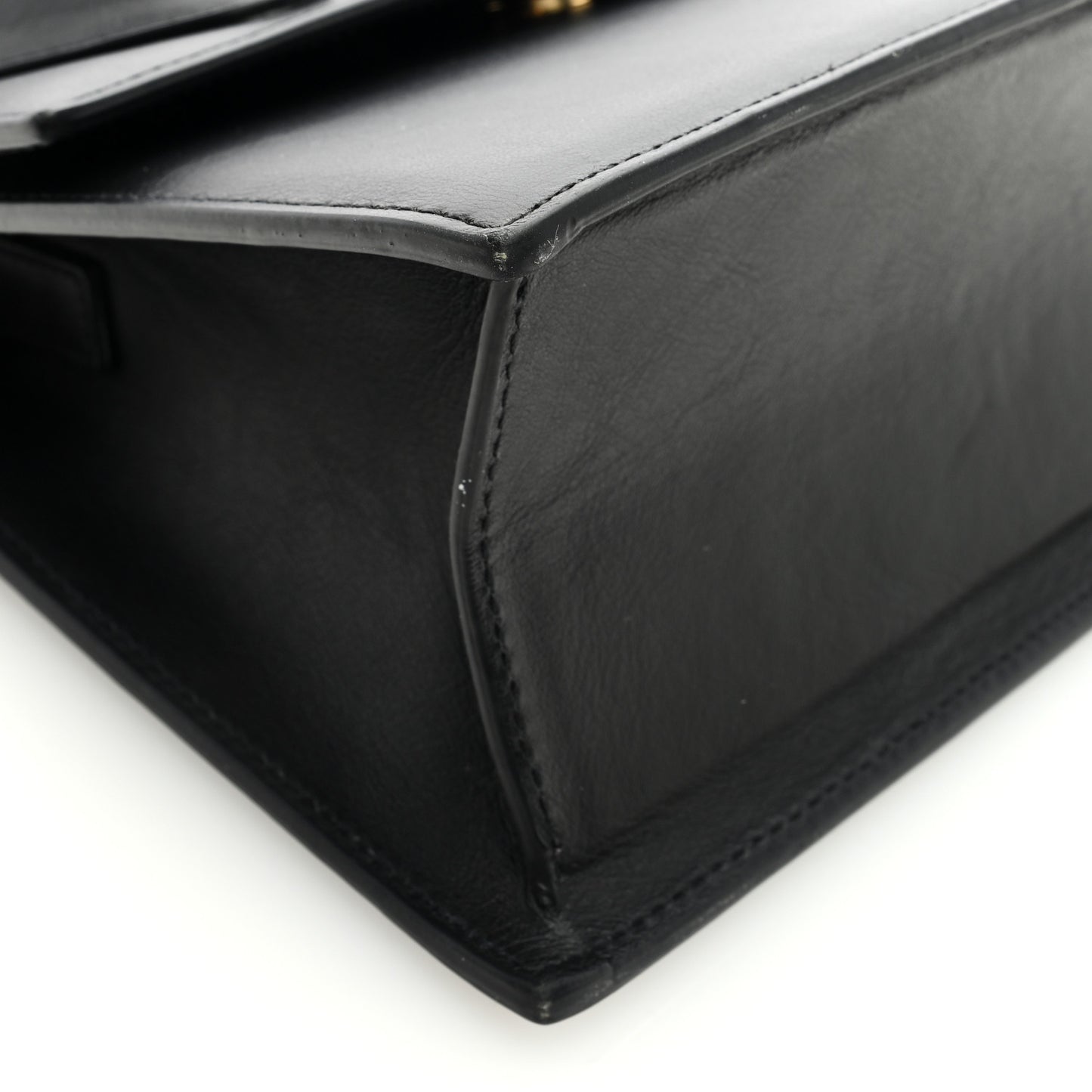 Smooth Calfskin Le Grand Chiquito Black