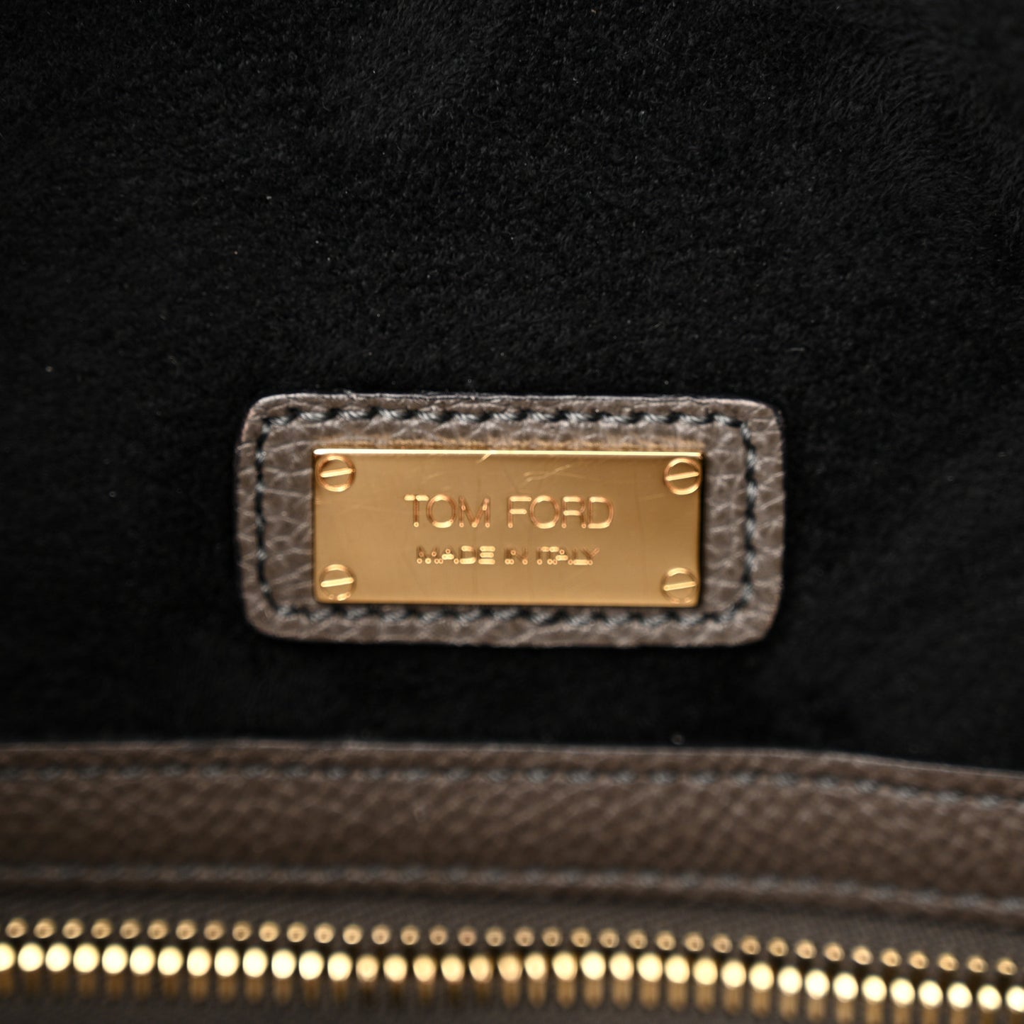 Pebbled Calfskin Medium Jennifer Graphite