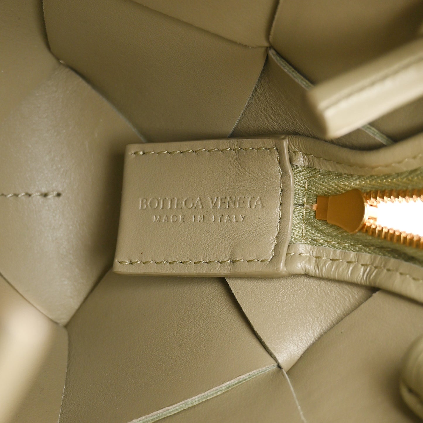 Lambskin Maxi Intrecciato Mini Cassette Camera Bag Travertine