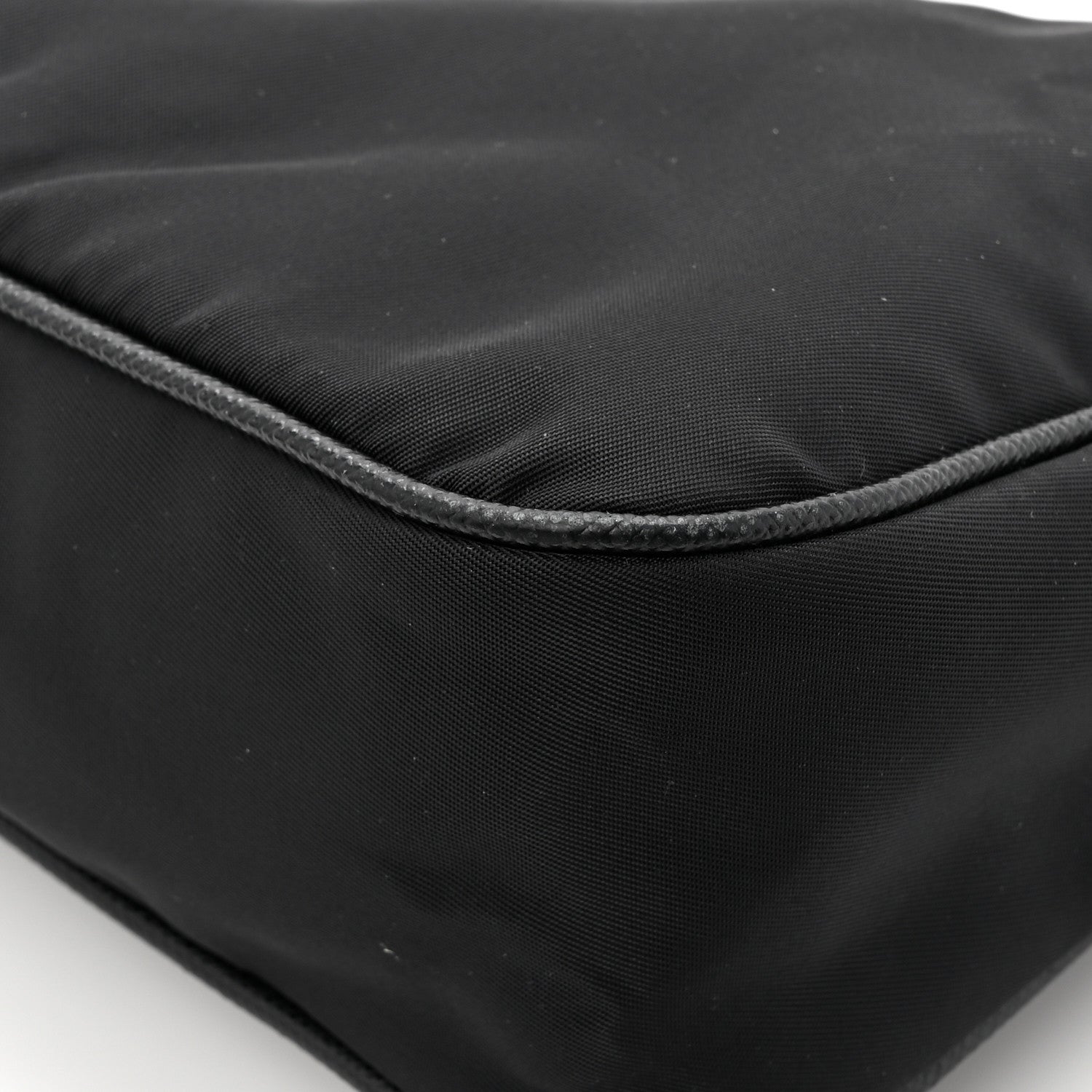 Prada Nylon Re-Edition 2005 Shoulder Bag Black 14 of 14