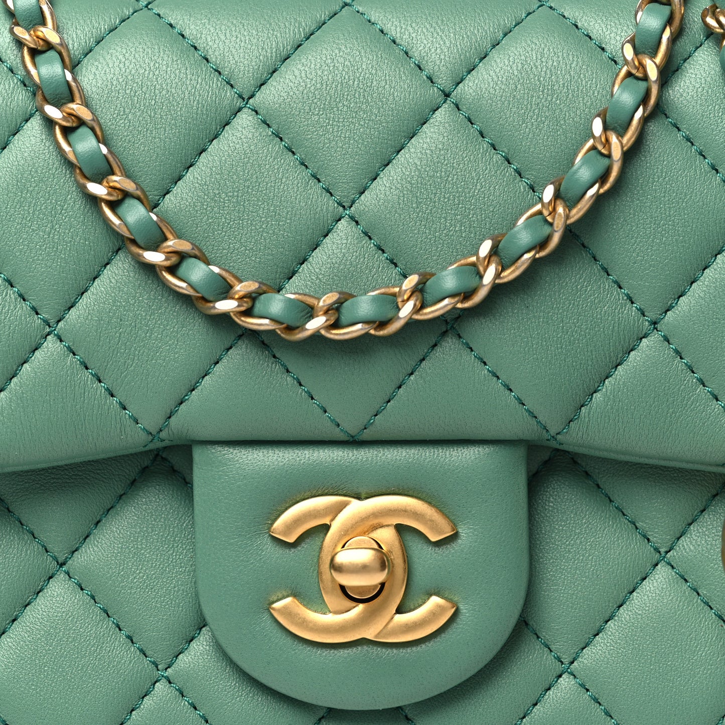 Lambskin Quilted Mini Pearl Crush Flap Green