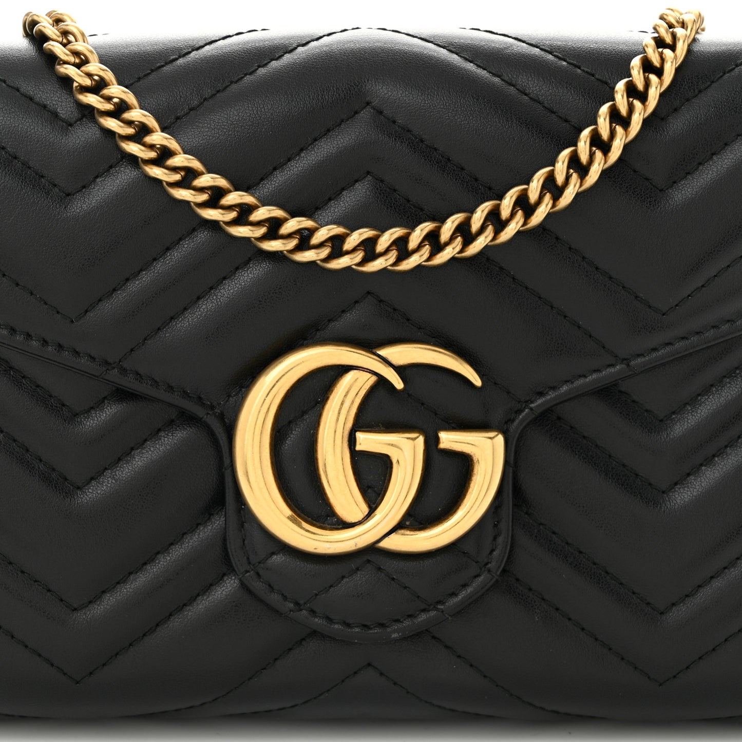 Calfskin Matelasse GG Marmont Chain Wallet Black