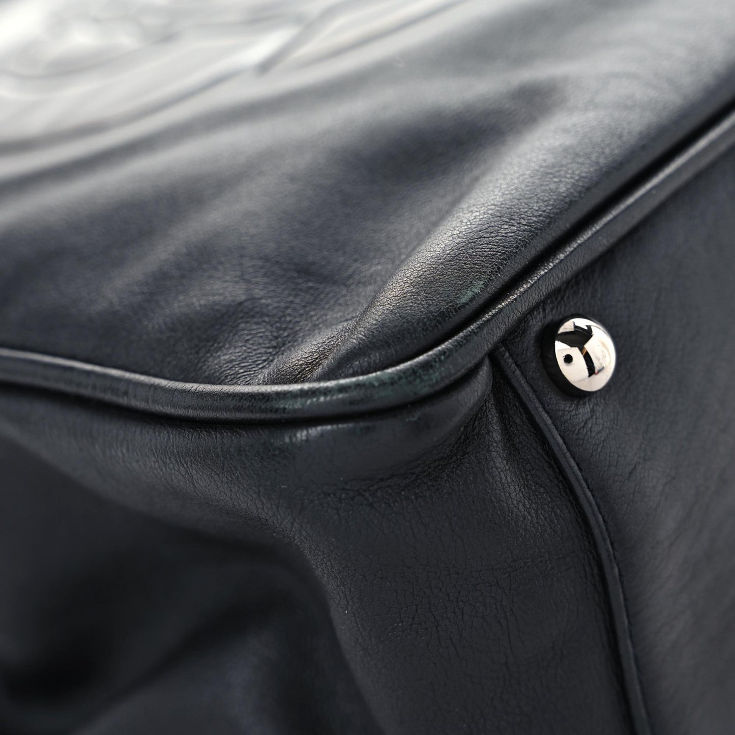 Lambskin Patent Calfskin Camellia Tote Black