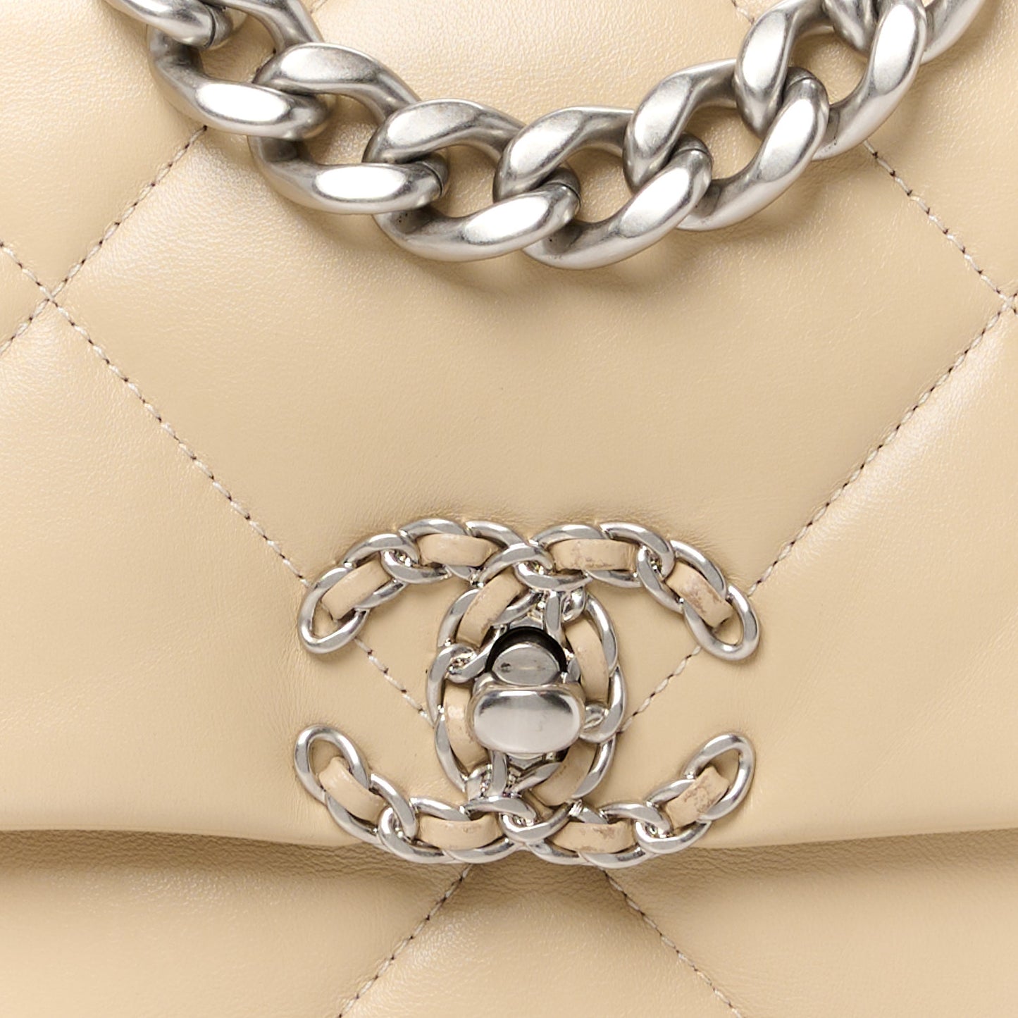 Lambskin Quilted Medium Chanel 19 Flap Light Beige