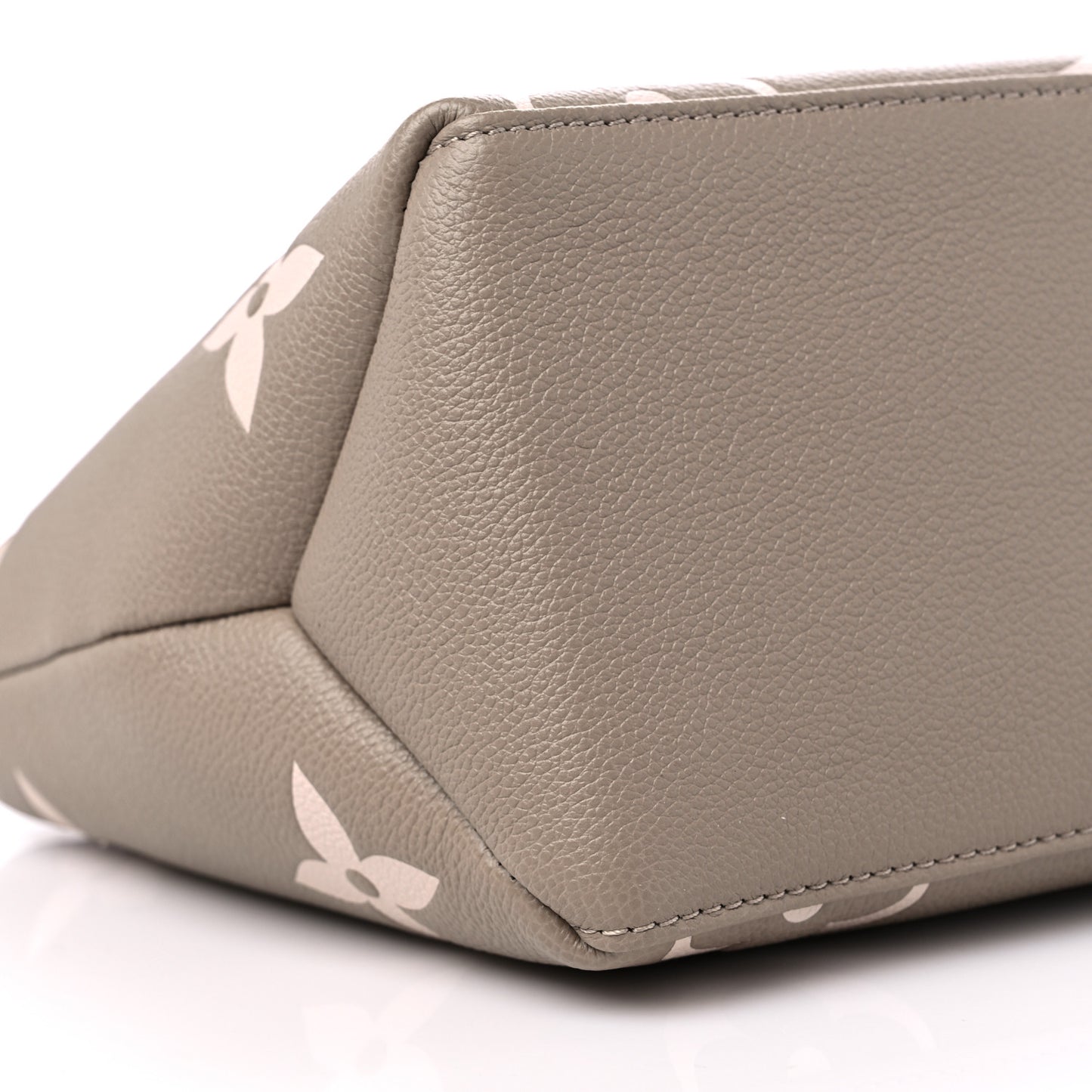 Empreinte Monogram Giant Petit Palais Tourterelle Creme