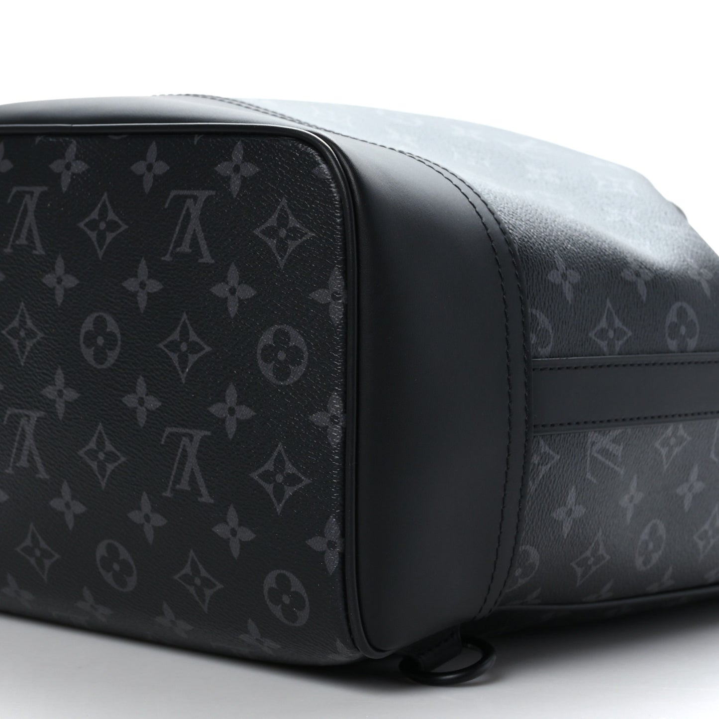 Monogram Eclipse Maxi Noe Sling