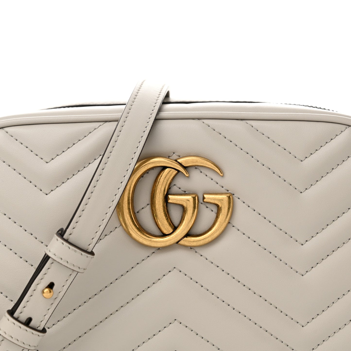 Calfskin Matelasse Small GG Marmont Chain Shoulder Bag Light Grey