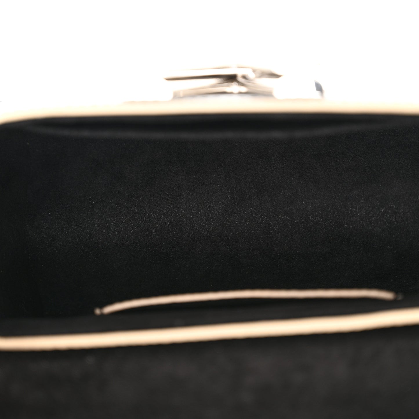 Epi World Tour Twist Shoulder Bag PM Black