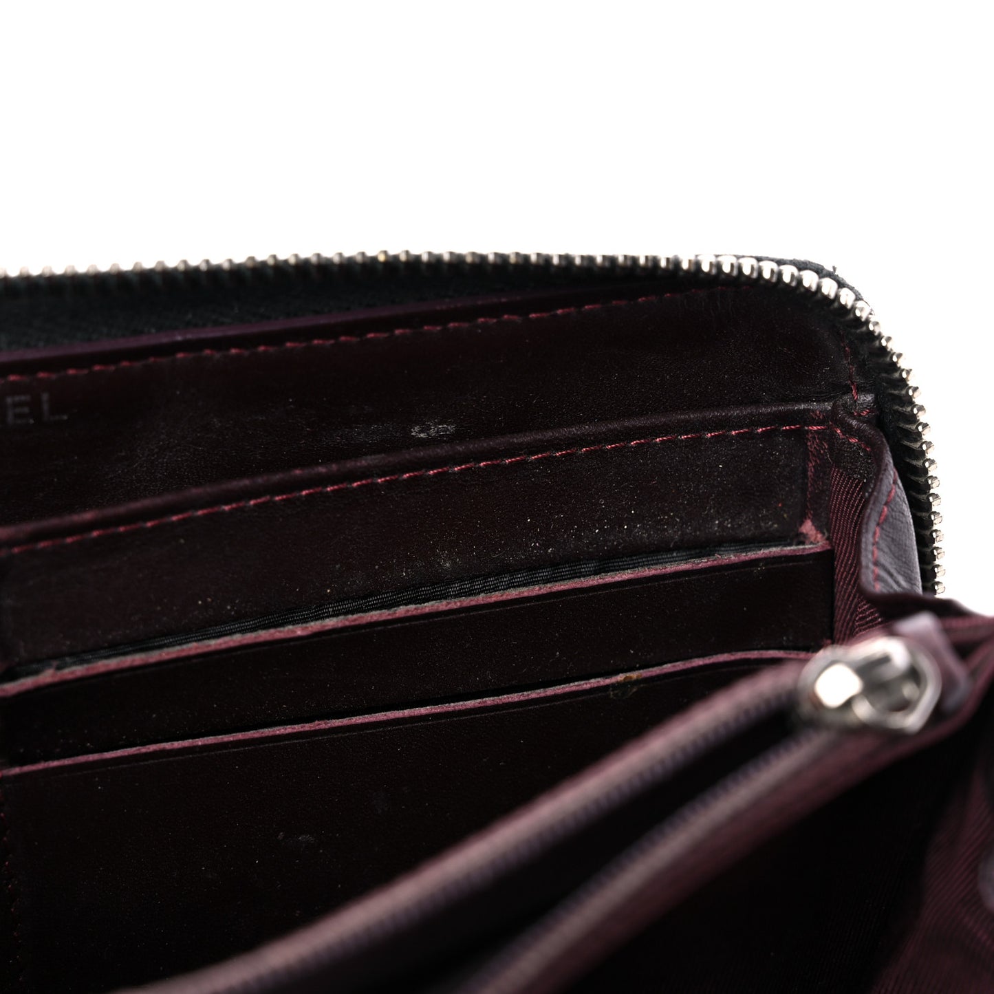 Caviar Quilted Medium Zip Around Wallet Black