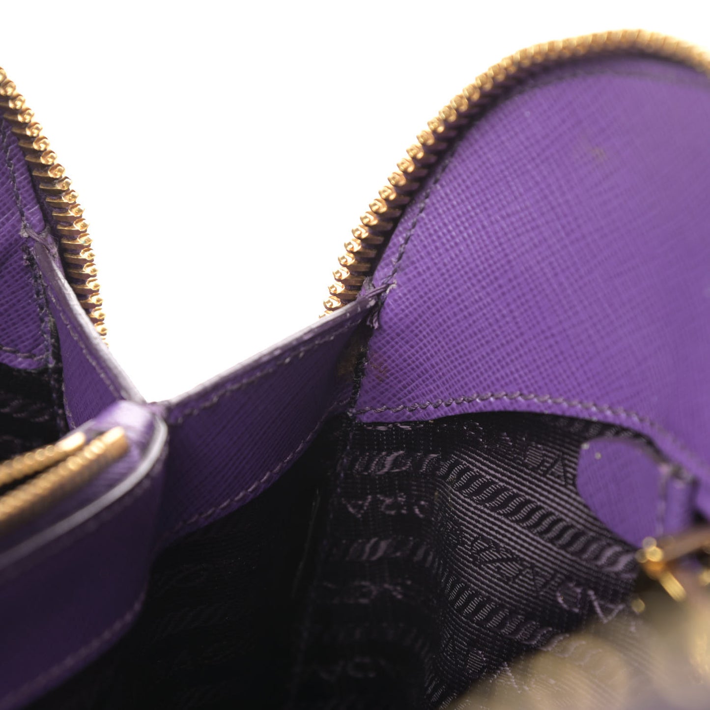 Saffiano Lux Large Promenade Tote Viola