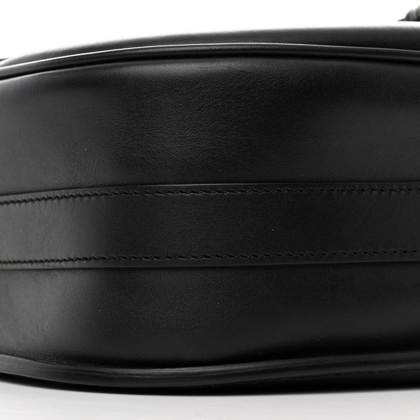 Box Calfskin Large Bobby Flap Black