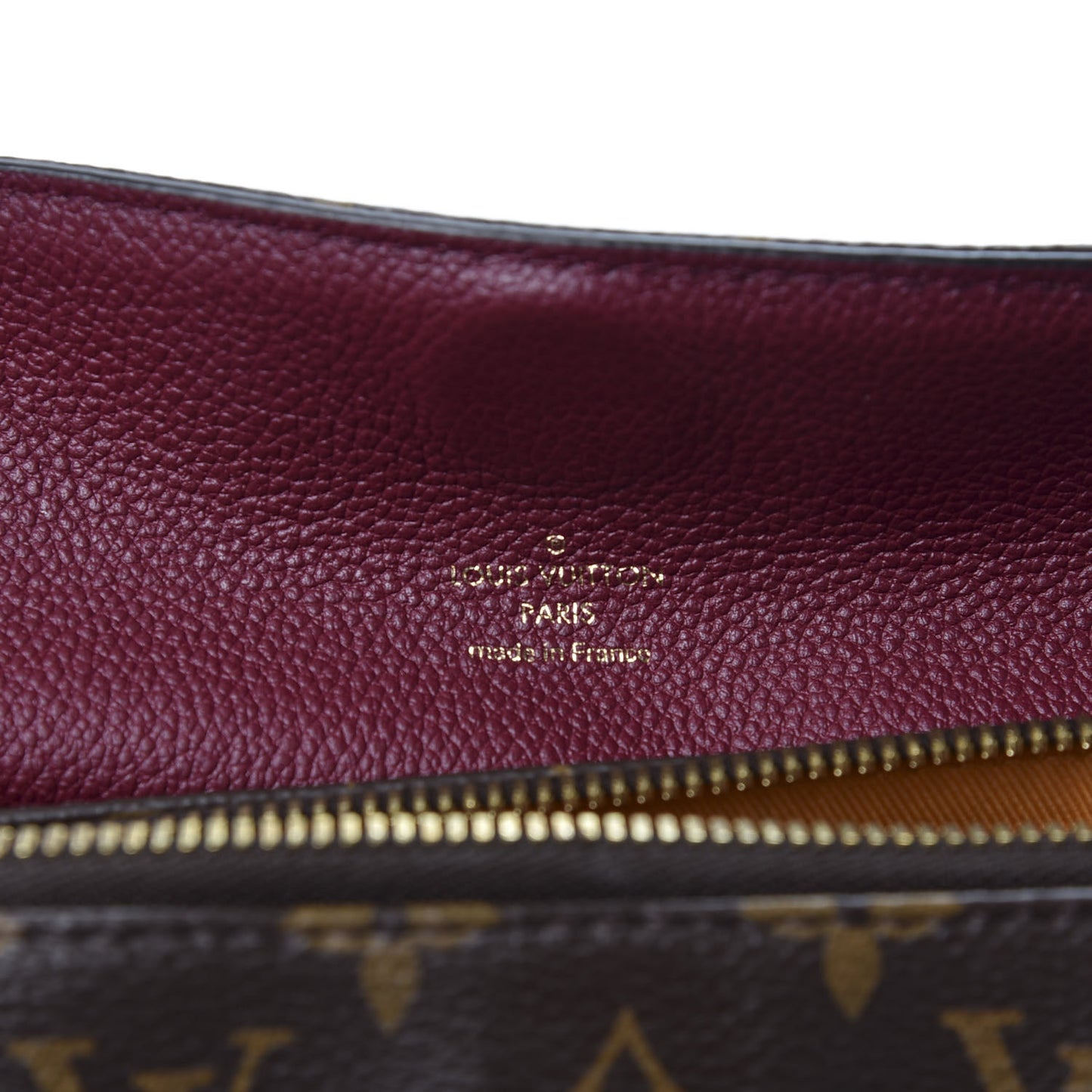 Monogram Manhattan NM Raisin