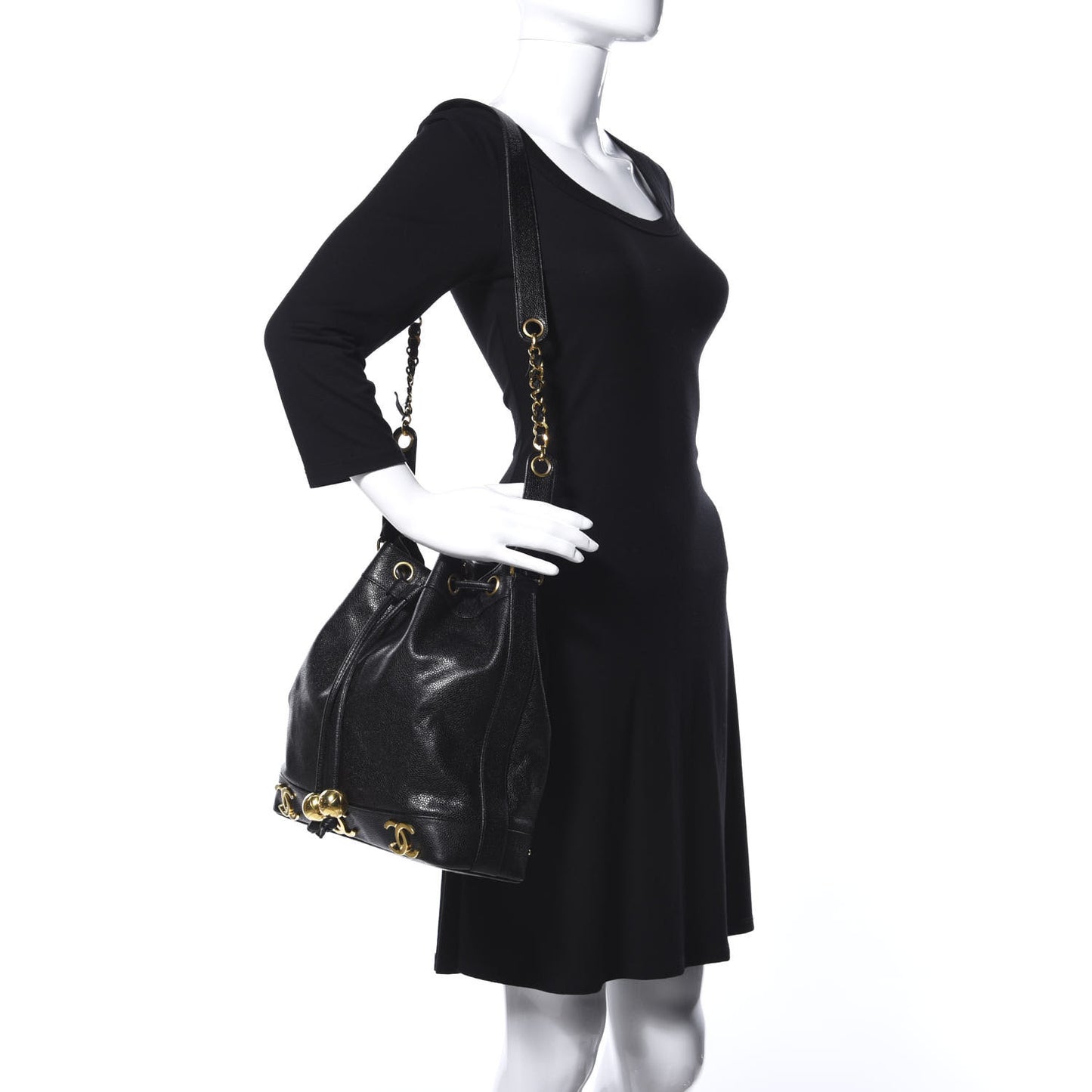 Caviar CC Drawstring Shoulder Bag Black