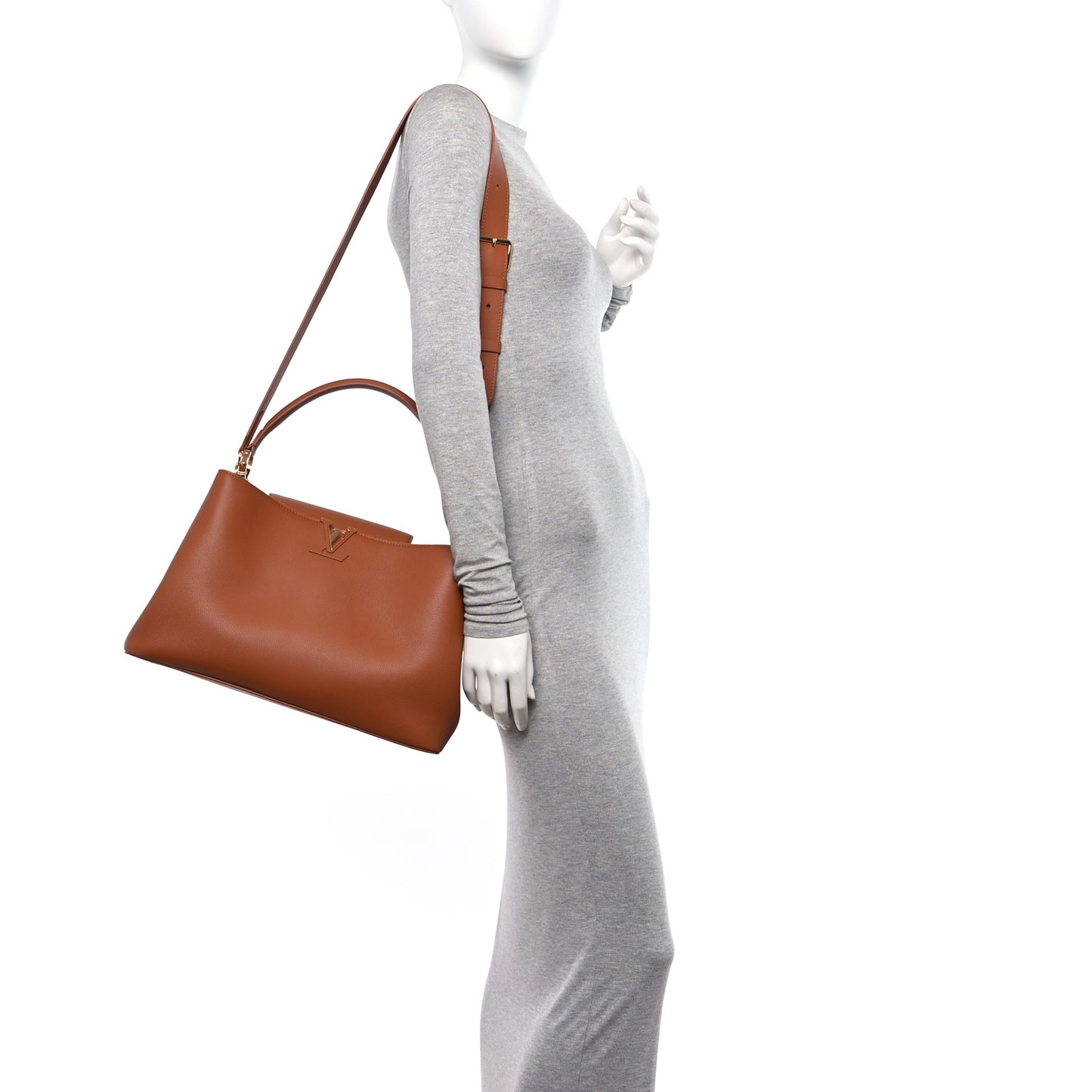 Smooth Grained Calfskin Capucines GM Souple Cognac