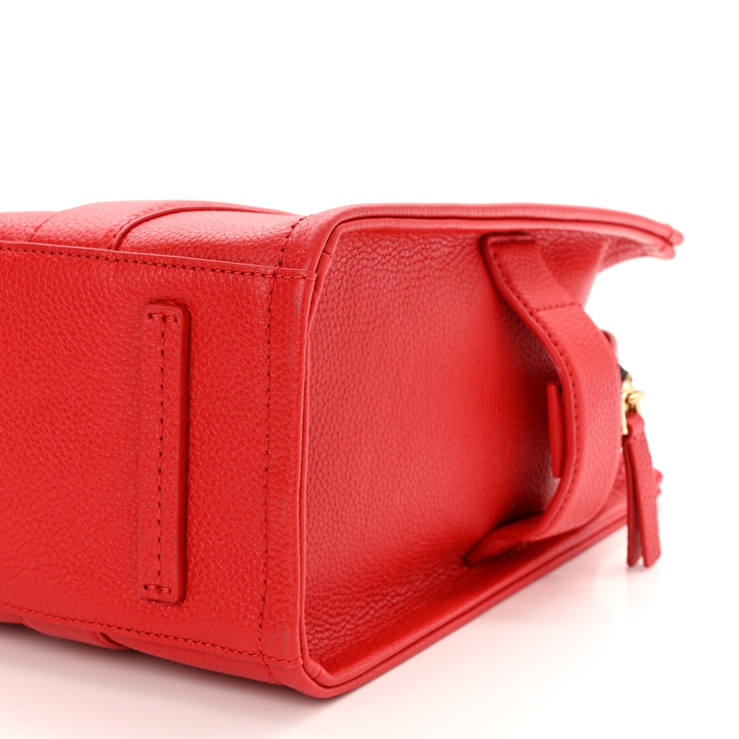 Grained Calfskin Medium The Tote Bag True Red
