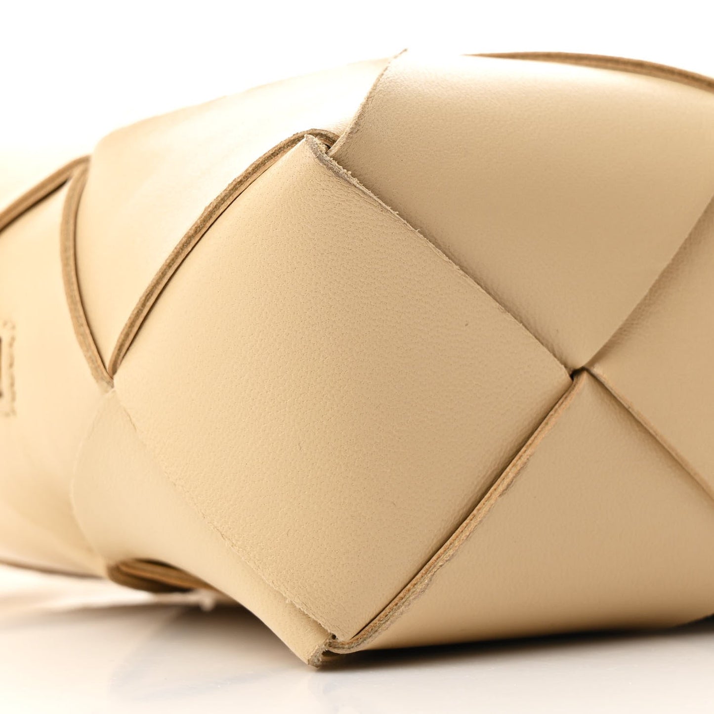 Lambskin Maxi Intrecciato Small Cassette Camera Bag Porridge