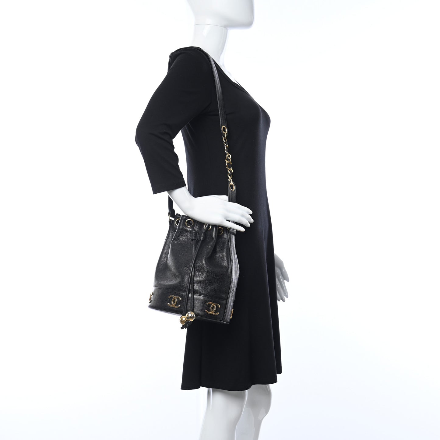 Caviar CC Drawstring Shoulder Bag Black