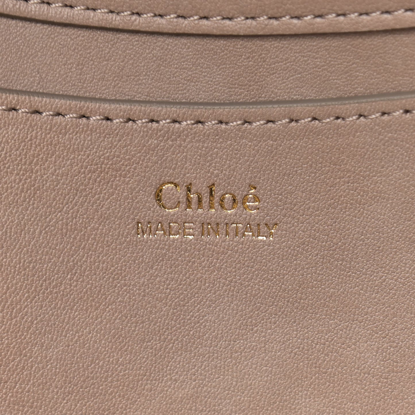 Grain Calfskin Kiss Hobo Motty Grey