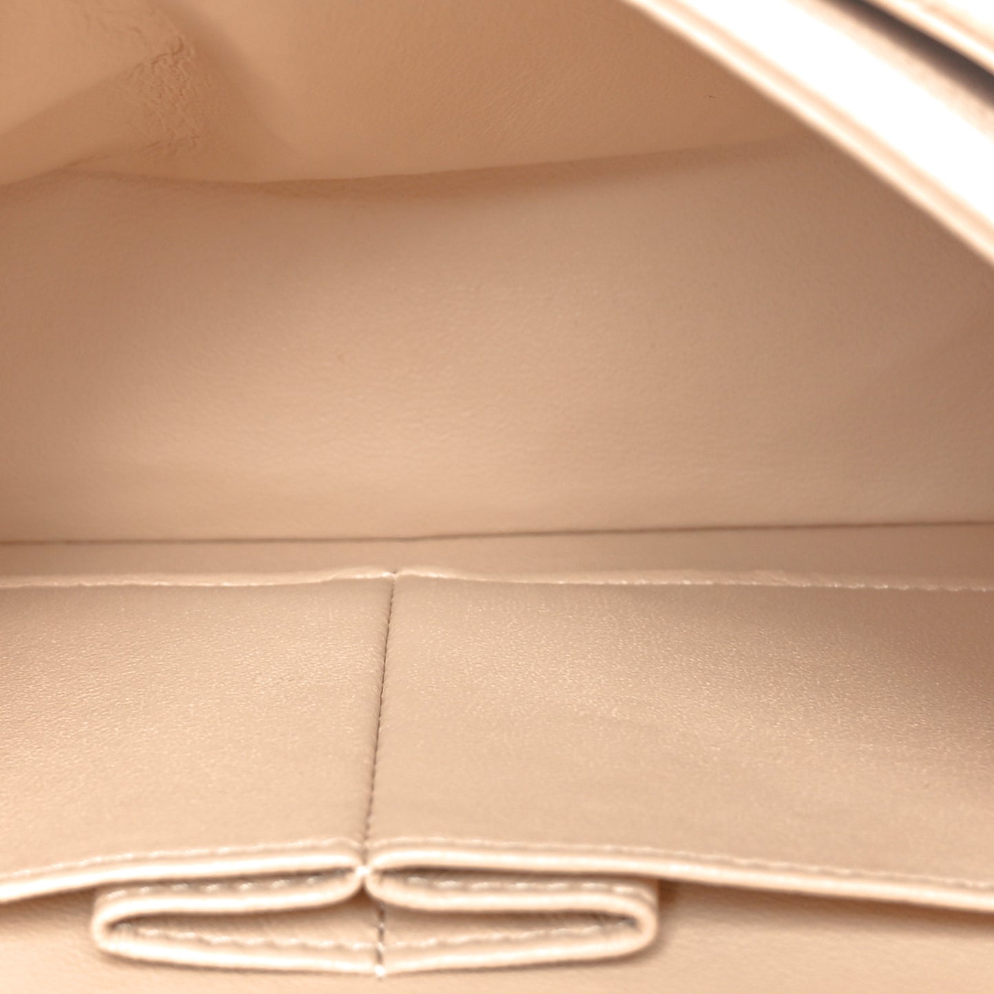 Caviar Quilted Medium Double Flap Beige