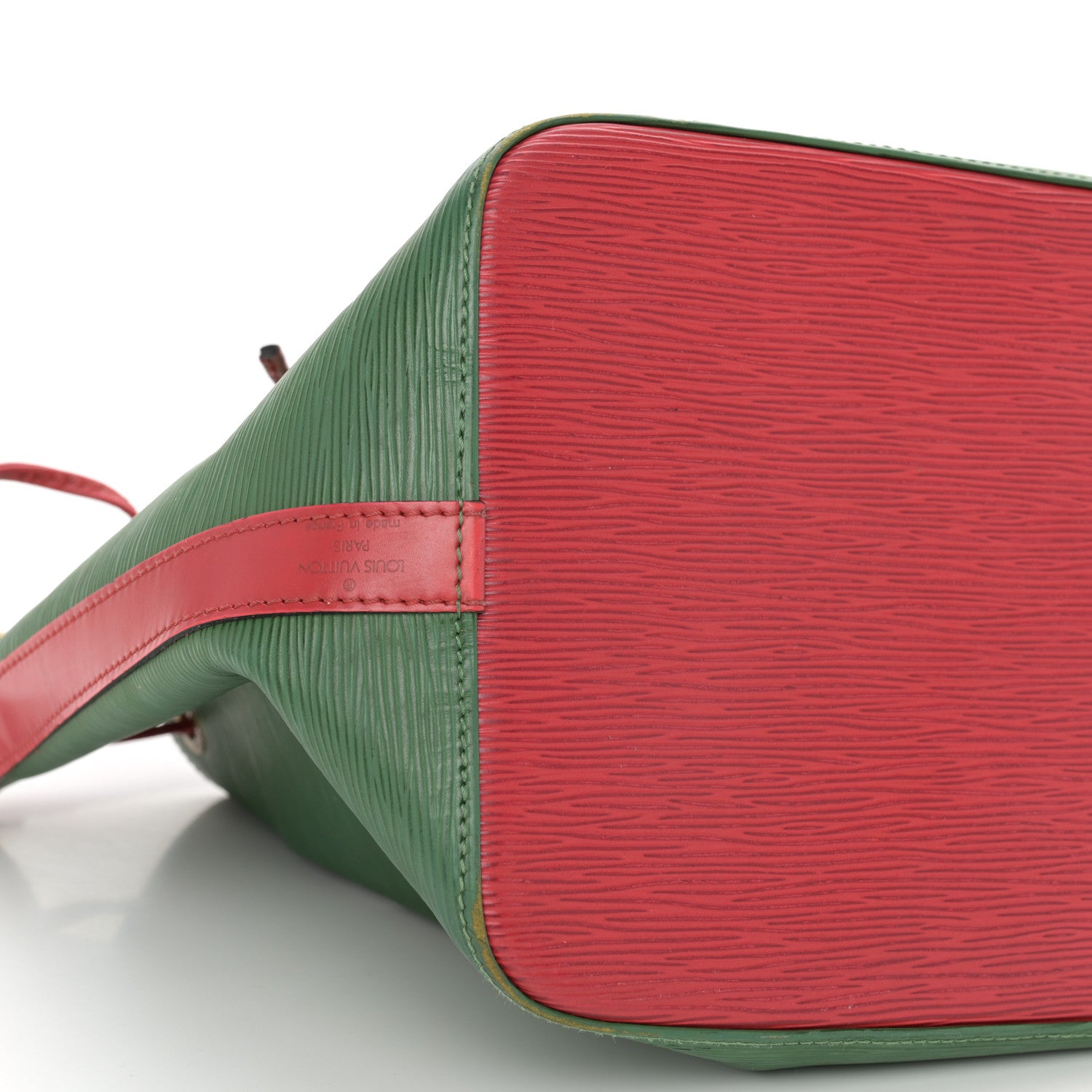 Louis Vuitton Epi Bi-Color Petit Noe Borneo Castillan Red 8 of 16