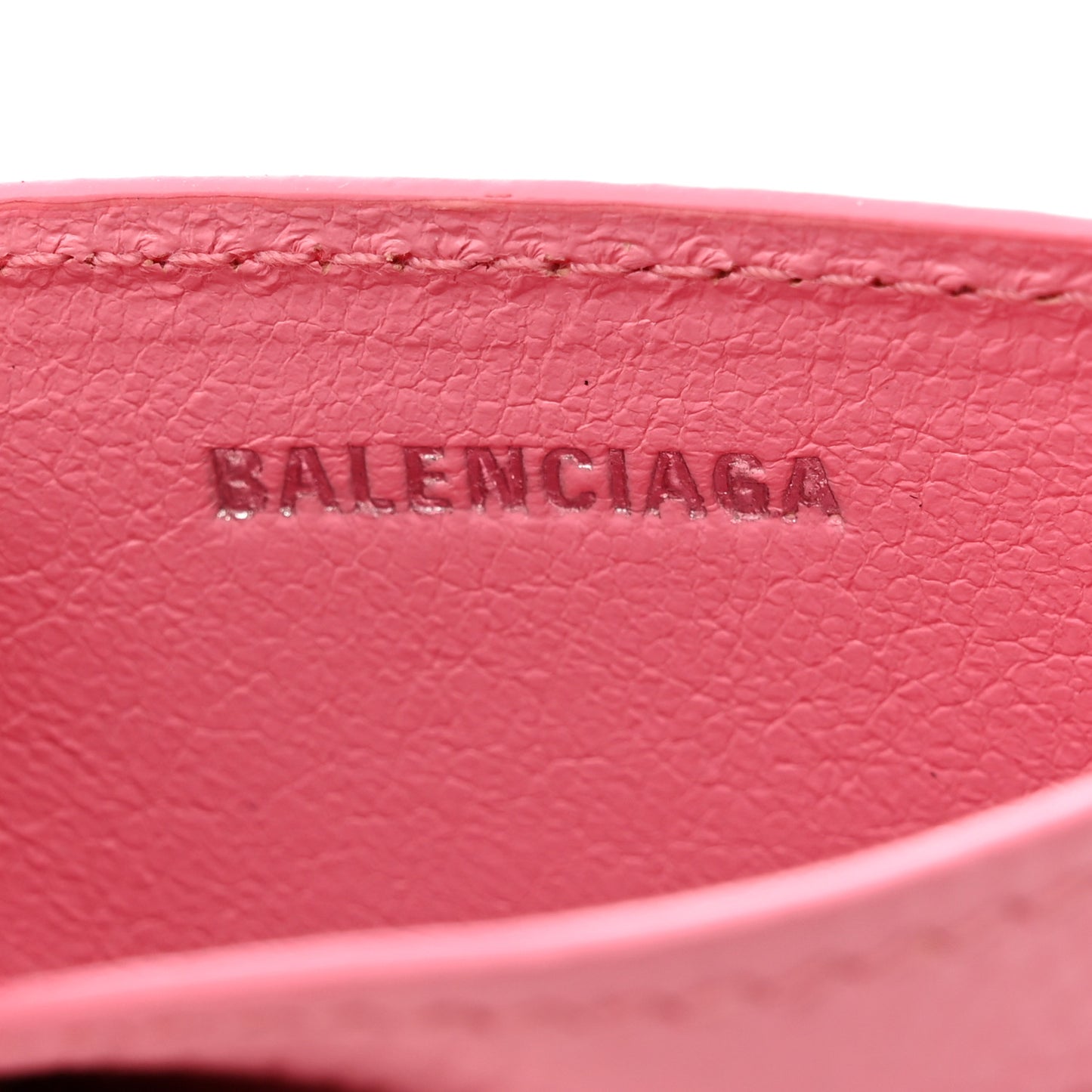 Grained Calfskin Logo Cash Rounded Card Holder Pink Black