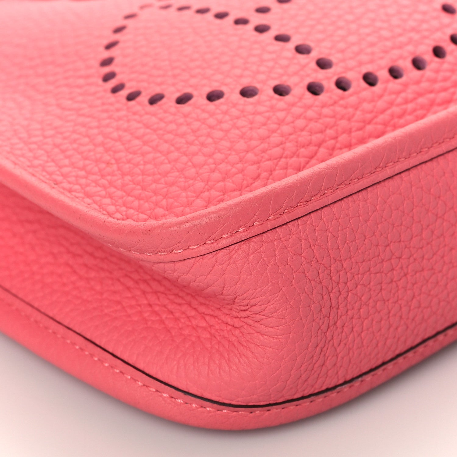 Hermes Taurillon Clemence Amazone Evelyne TPM Rose Azalee Rouge Pivoine 9 of 10