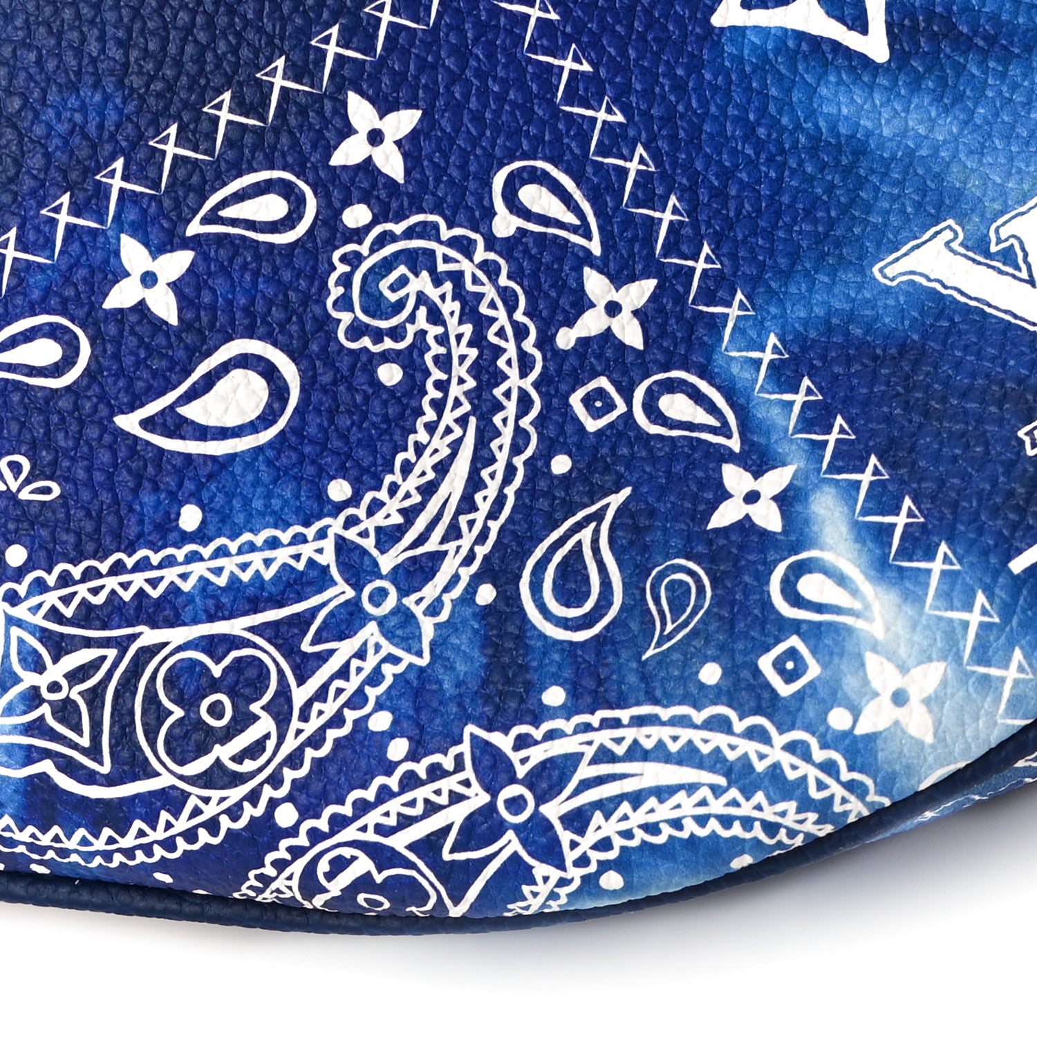 Louis Vuitton Cowhide Monogram Bandana Discovery Bumbag PM Blue 8 of 10