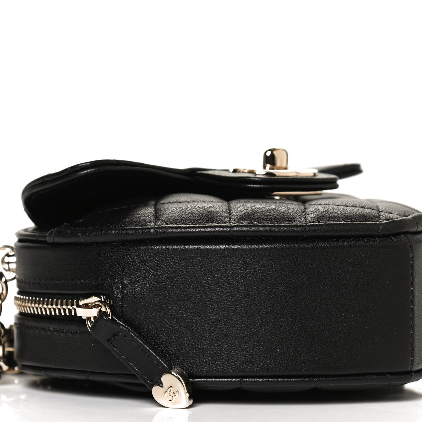 Lambskin Quilted CC In Love Heart Clutch With Chain Black