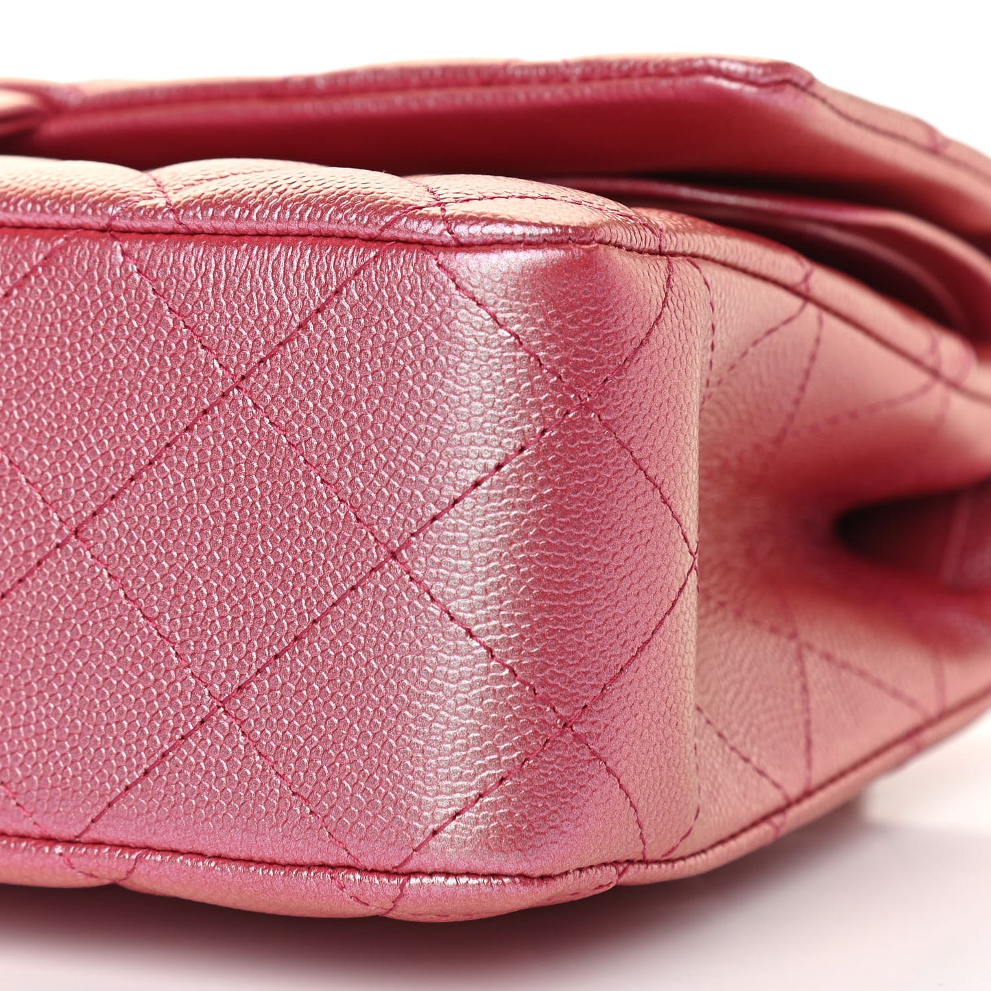 Iridescent Caviar Quilted Medium Double Flap Pink