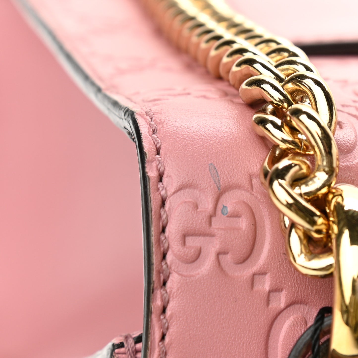 Guccissima Signature Medium Padlock Shoulder Bag Rose Baby Candy