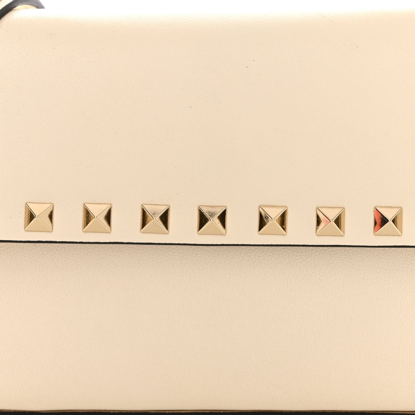 Calfskin Rockstud Crossbody Pouch Light Ivory