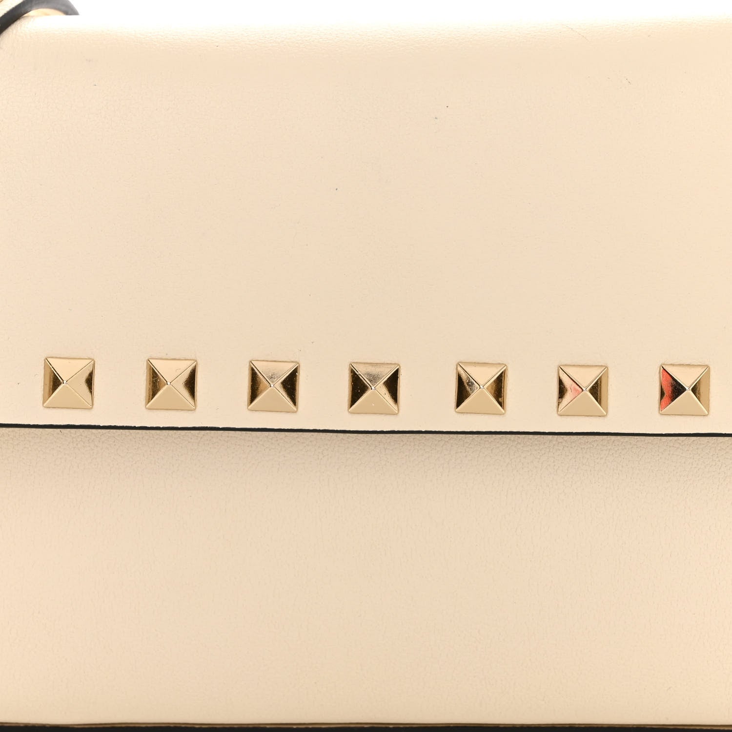 Valentino Garavani Calfskin Rockstud Crossbody Pouch Light Ivory 7 of 11
