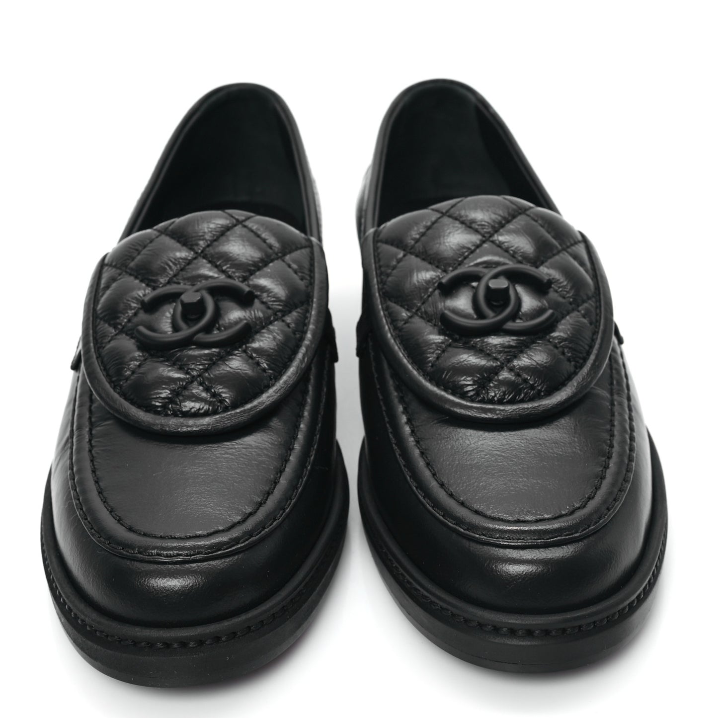 Crumpled Lambskin Quilted CC Turnlock Loafers 39 Black