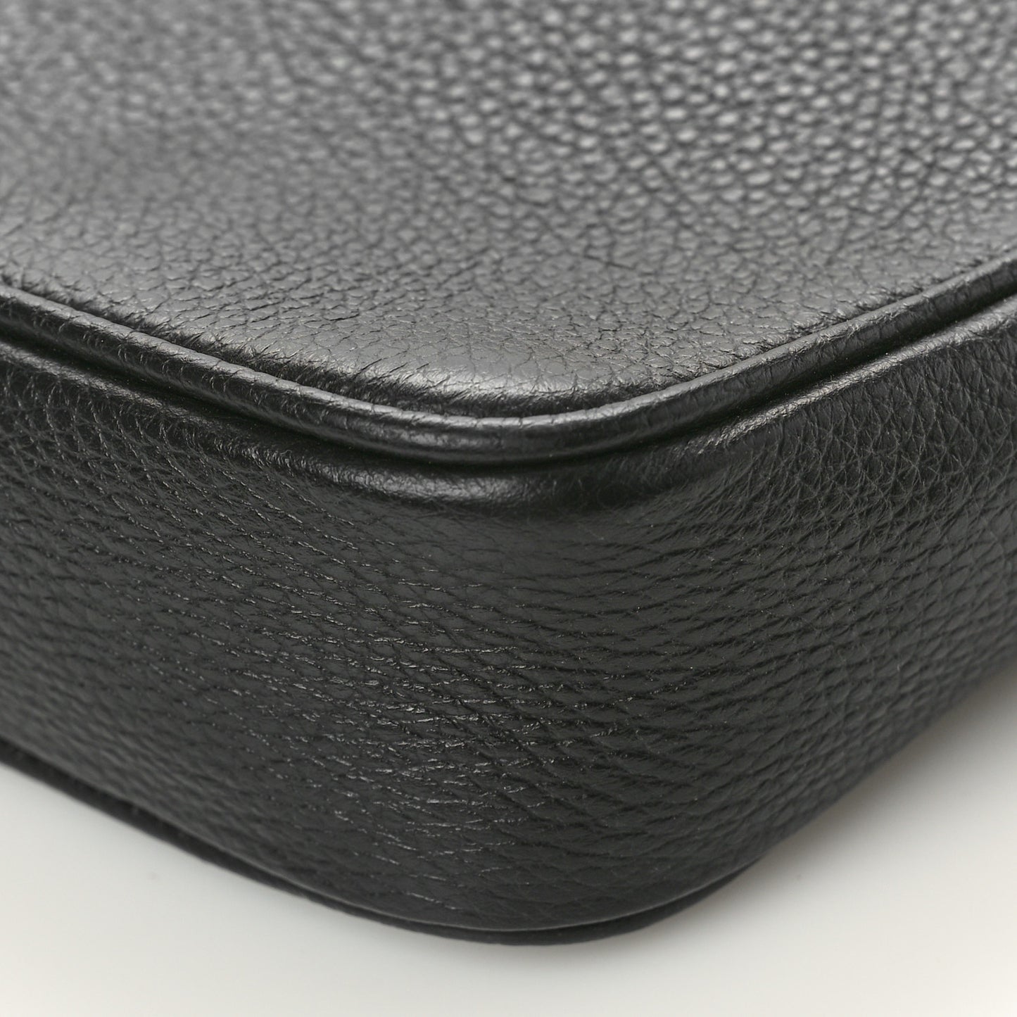 Grained Calfskin Small Medusa Messenger Bag Black