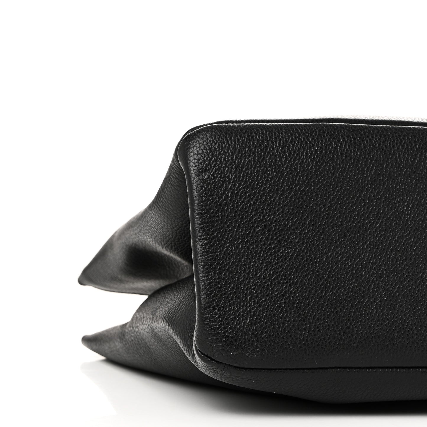 Grained Calfskin Virtus V Tote Black